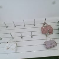 ستاندات للبيع + طبلات ستاند  مع رفوف  للاستفسار 07805439190