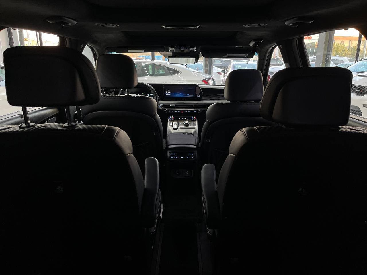 ‏
‏3,800
‏vehicle
‏6 سلندر
‏gear-shift
‏أوتوماتيك
‏gauge
‏22,000 كيلو
‏gas
‏بنزين
‏seats
‏7 راكب (جلد
‏مواصفات السيارة
‏1
‏فتحة سقف
‏2
‏كاميرا خلفية
‏3
‏سقف بانوراما
‏4
‏صندوق كهربائي
‏5
‏مقاعد خلفي تدفئة وتبريد
‏6
‏مقاعد امامي تدفئة وتبريد
‏7
‏منافذ طاقة 12 فولت تيار مستمر
‏8
‏وسائد هوائية أمامية للسائق والراكب
‏9
‏أقفال خلفية لسلامة الأطفال
‏10
‏رادار تخفيف الاصطدام الأمامي
‏11
‏تنبيه مراقبة السائق
‏12
‏تخفيف الاصطدام الخلفي
‏13
‏نظام كاميرا 360 درجة
‏14
‏نظام المساعدة على تتبع المسار (LFA)
‏15
‏نظام التحذير من الاصطدام في النقطة العمياء (BCW) Blind Spot
‏16
‏نظام مراقبة ضغط الإطارات
‏17
‏عارضة بيانات اماميه للسائق
‏18
‏المقاعد الامامية كهربائية
‏19
‏حساس توقف اوتوماتيكي خلفي
‏20
‏ذاكرة مقعد للسائق بوضعين منفصلين
‏21
‏اشارات بالمرايا الجانبية مع حساسات الاجتياز
‏22
‏مرايا جانبية كهرباء
‏23
‏حساسات امامي وخلفي
‏24
‏مقابض ابواب نيكل
‏25
‏تحكم ستيرن
‏26
‏لايت زينون
‏27
‏شاحن لاسلكي
‏السعر  💸
‏بدون رقم 260
‏حادث السيار سطحي بدون داخل الصور الحادث داخل المنشور 
‏رقم الهاتف ***********
‏
