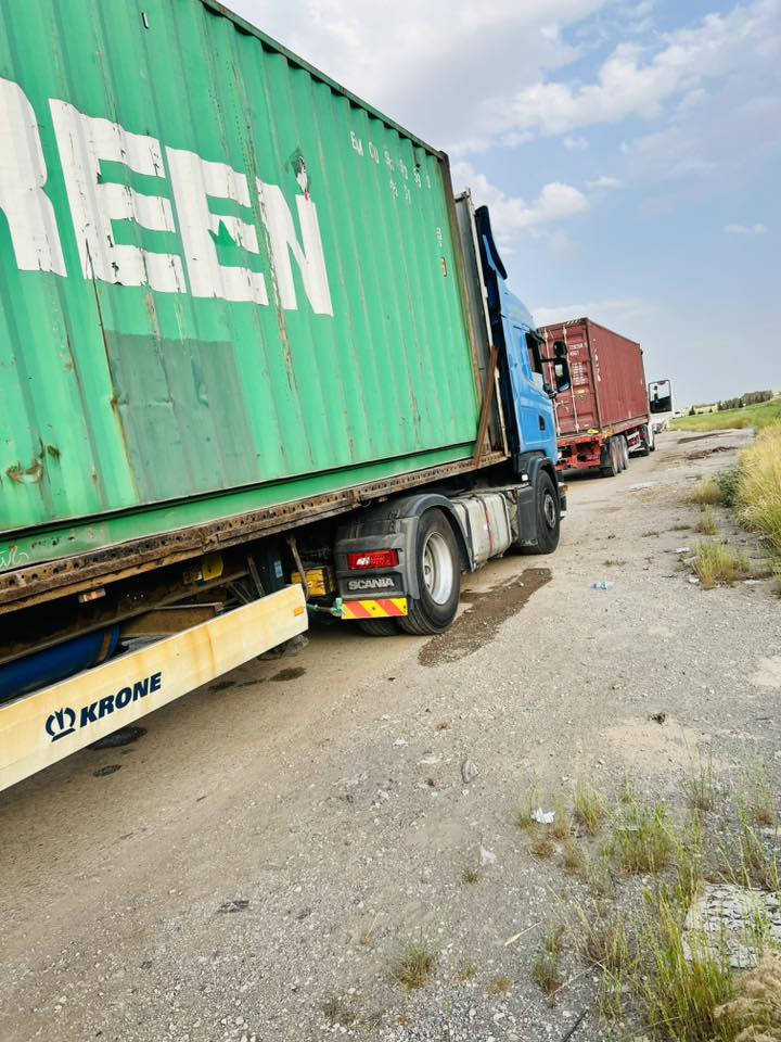 سلام عليكم سكانيه للبيع موديل ٢٠١٦فوال مواصفات تبريد تتفاء تبرد خزن كامره حساس  عبانه كرونه دنكير بيبي  تخم تاير راس وعربانه  سعر ٣٦٥$وبيه مجال للطبين مكان بابل جبله ورجان مو شراي لايعلق تعلق سلبي يكسر حلال ناس ***********

