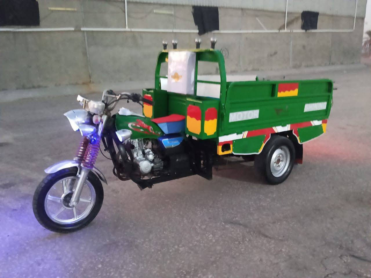 السلام عليكم ستوته للبيع موديل 20 ستوته حلوه جاهزه كهرباء شغاله مقفوله شاصي رقبه اوراق اصولي  ناصرية  الشطرة سعر١٦٠٠ وبيها مجال ***********
