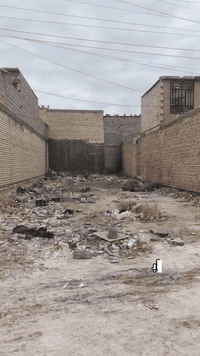 السلام عليكم قطعة 100متر  بمنطقة الحسينية بل 26 سعره ٣٠ 
مقابيل القطعة ساحة أبو علي الاستثمار للعقاري
الاستفسار ‏‪***********‬‏
