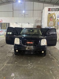 جمسي طويل • ٢٠٠٨ • مركز الناصرية