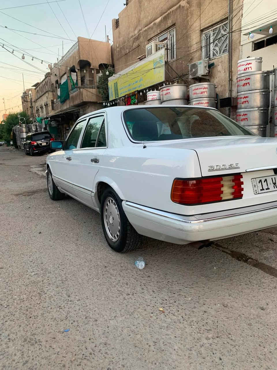 السلام عليكم 300se موديل 1990
رقم بغداد بدون حادث قواعد دبل بلاد مكينه سته عنكبوت تبريد شغال ثلج ❄️ كراسي كهرباء داخل حبري مخمل مكان بغداد الكرخ 
***********
