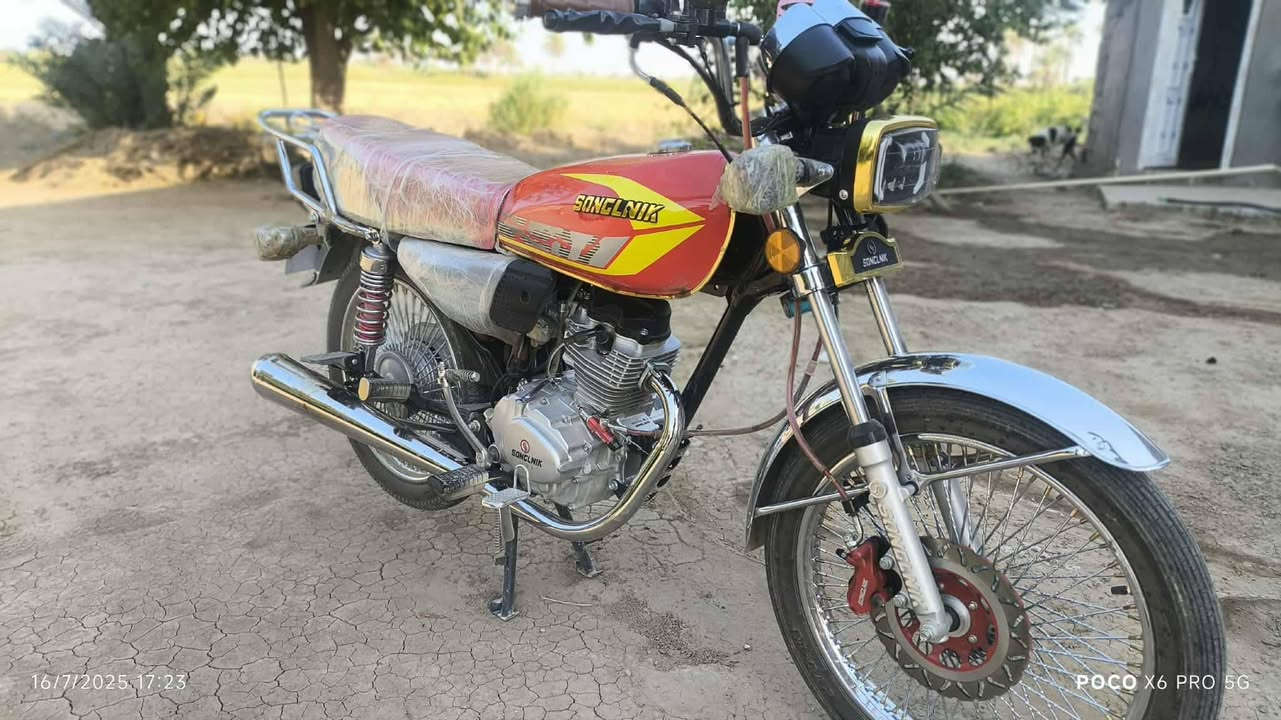 سلام عليكم دراجه تايكر للبيع موديل 2025 نضيفه كلش ماعوزهه شي مكاني بابل الحمزه الغربي السعر 675 وبيه مجال


**إذا كنت صاحب هذا الإعلان وتريد حذفه لأي سبب، رجاءا أرسل رسالة إلى الدعم الفني**