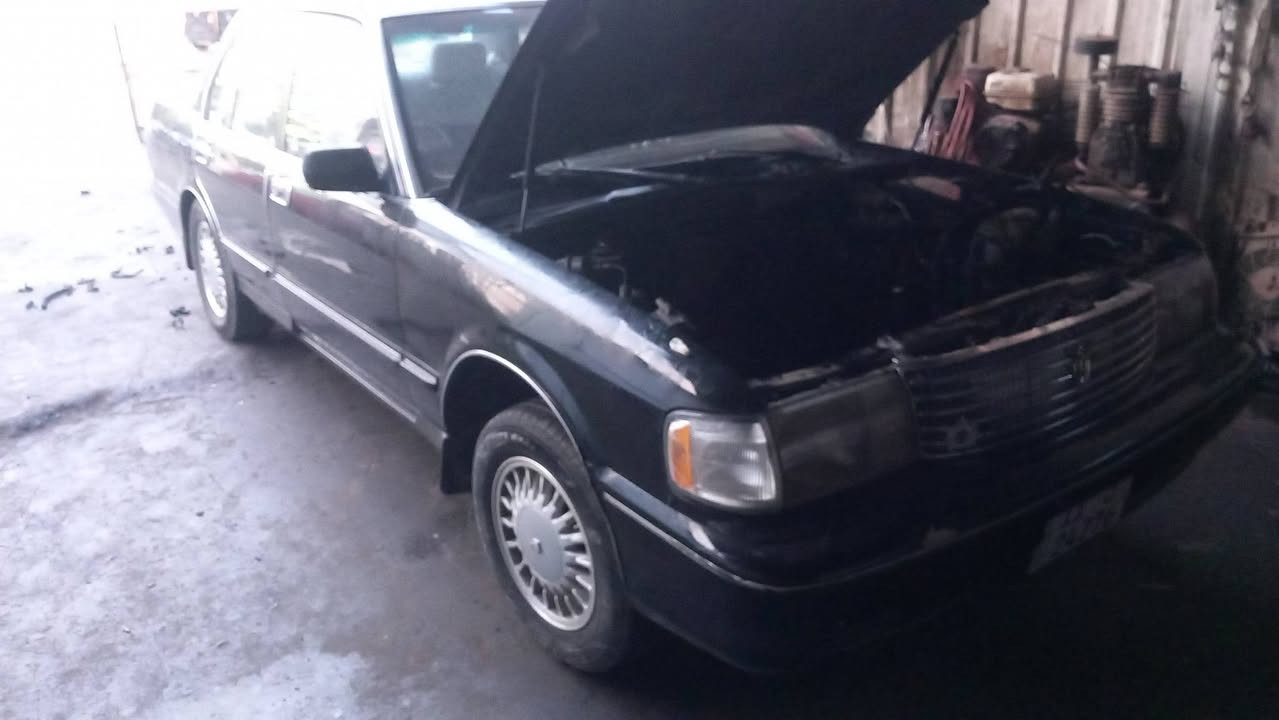 السلام عليكم كراون ارنب ٩٢ بغداد انكليزي سياره حلوه بيها ملاحظات بسيطه السعر ٦٠ وبيها مجال عنوان بغداد ***********
