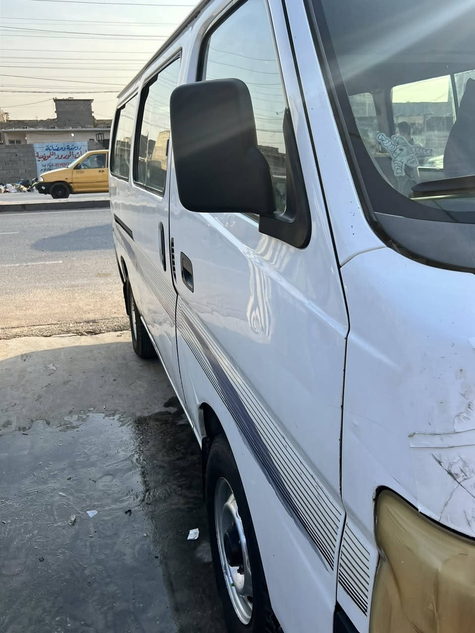 نيسان. موديل ١٠   دوشمه جديده   صدر جديد امامي خلفي  تخم تاير جديد  مصفره هيه وغرماتت. تحويل ثاني يوم  ملاحضه سياره دخن. يعني بيع   #كايمه ملاحضه غير متوج. بلفيس 
ورقم صاحبه السياره *********** 
عنوان السياره بعداد
