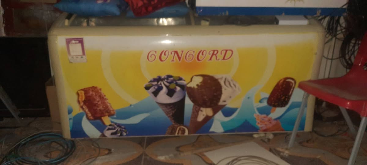 عِنـ.̷̷̸̷̐ـديّ  مجمدات 2وعارضات3 ورفوف 50 رف العنوان بصرة ***********
