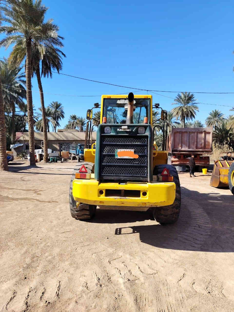 شفل كاوسكي Zv موديل ٢٠٠٩
رقم بابل سنويه جديده
مكينه هينو بلادي  السعر ٥٣ الف دولار رقم الهاتف ***********
