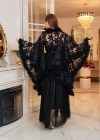 اسود • ملابس