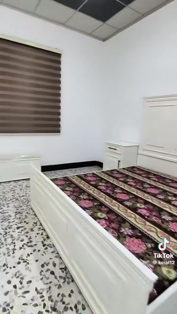 معمل ومعرض حازم الامي الغرف تزكام جميع مدلات حسب الطلب يوجد قصد وتساب جواب العنوان مغربه شارع سوك ***********
