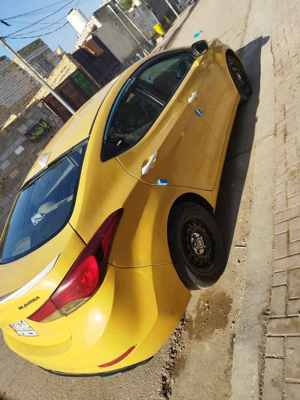 السلام عليكم النترا 15 خليجي محرك 1600 رقم انكليزي بسمي سنويه 28 السونار مرفوق مع الصور محرك بي خيط بخار رقم انكليزي بغداد بسمي مصفره هيه وغرامات العنوان الدوانيه المركز  السعر 98 وبيها مجال التواصل الرقم/ ***********
