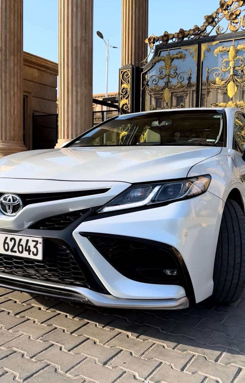 مراوس بجنسز GV 70 او  GV80
السلام عليكم
كامري خليجي ساس SE فول موديل ٢٢ اريد مرواس بجنسز GV70 او GV80

السياره مواصفات SE كلش نادرة بالخليجي
محرك 2.5 
بدي كامل سبورت 
فتحة سقف
كشن مقطع رمادي جلد كهرباء 
بردة خلفية كهرباء اوتو وي الكير
بصمة وتشغيل عن بعد
بصمة ابواب دخول ذكي بدون مفتاح 
اناره ترحيب بالابوب كامري بلاد
حساسات امامية خلفية 
شاشة حجم كبير
سستم صوت JBL 
تحكم ستيرن وشفتات تبديل نمر
كير 8 سرعات و3 وضعيات قيادة 
تبريد قطعين وشاشة تحكم دجتل  
مري تحكم وطي كهرباء وتعتيم ذاتي
وتحكم الجامات كلهن كهرباء
شاحن وايرلس
ليد نهاري وبعد بيه مواصفات 

السيارة نظيفة جداً وعليهه افلام حماية اوراكول وضمانه 8 سنوات 
ماشيه 66,000 كيلو 
رقم اربيل بأسمي 
مكاني بصرة

***********
وتساب واتصال
