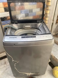 غساله وتماتيك نضيفه وجديده مابيه اي ضرر ولا اي عطل ولا مصلحه تشتغل ماب...