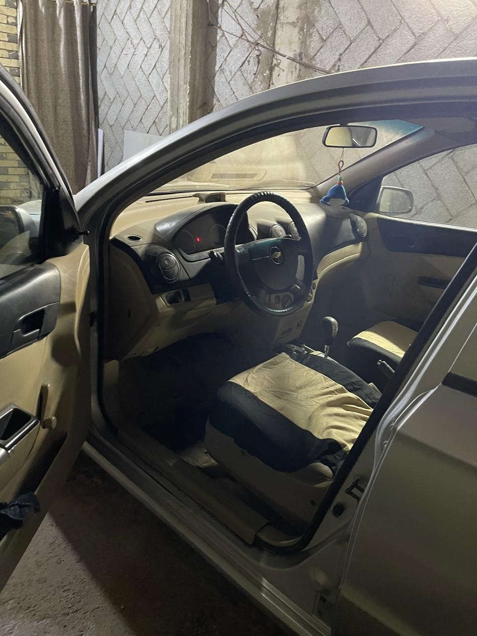 للبيع افيو  موديل ١٣ سياره حلووه وجاهزه مصبوغه احزام  بسمي دا اشتغل معامله انكليزي وتجديد سنويه  سعره ٦٥ مكانه الكوفه  ***********
