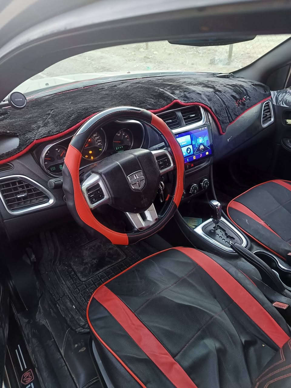 دوج افنجر موديل 13  محرك 4 سلندر 2400 كير ومحرك كفالة حادثها جاملغ وباب ومصبوغة اثر جراد رايدها ب  62 ورقة مكاني بغداد جديدة  ***********
