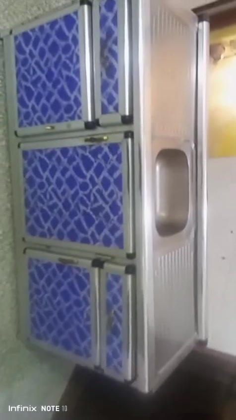 السلام عليكم كاونتر للبيع باب اول المكان شارع فلسطين السعر ٧٥ نظيف جدا


**إذا كنت صاحب هذا الإعلان وتريد حذفه لأي سبب، رجاءا أرسل رسالة إلى الدعم الفني**