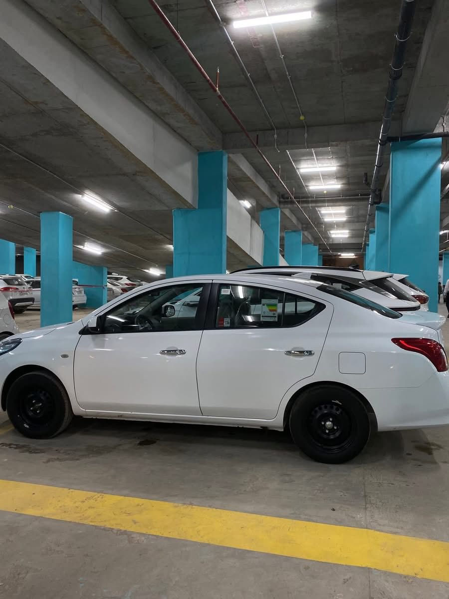 السلام عليكم 

نيسان صني 2025
هندي هندي 🇮🇳🇮🇳ابو البليته الزركه 
ضمان شركة السور العالمية
ماشي 3000الف 
بيه بارد بل جاملغ الصدر و الجنطه 
متواجد ماسنجر


**إذا كنت صاحب هذا الإعلان وتريد حذفه لأي سبب، رجاءا أرسل رسالة إلى الدعم الفني**