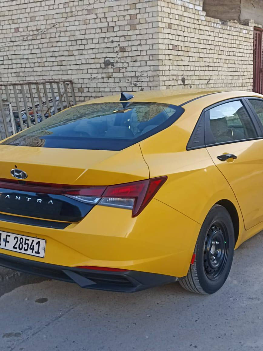 السلام عليكم للبيع النترا موديل 23 صور الحادث بل منشور ماشيه 55 ميل السعر 168وبيه مجال رقم الهاتف ***********
