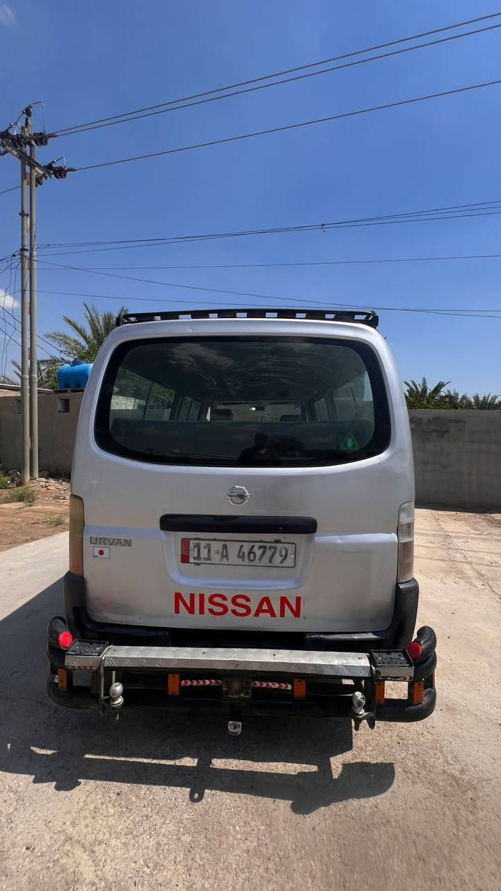 نيسان يورفان ٢٠١٠ رقم بغداد بسمي تحويل ثاني يوم  السيارة حلوة بيهة شوية صبغ السعر ١٠٠ وبيهة مجال 
مكاني بغداد المدائن 
***********
