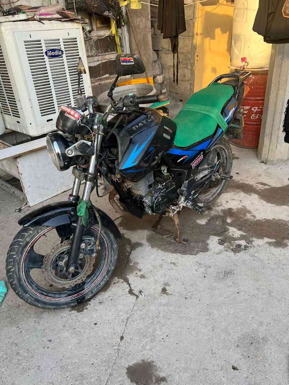 دراجه ديونها موديله 12عنون بغذاده بسمايه غريه عشره وراق كامال 0783070955


**إذا كنت صاحب هذا الإعلان وتريد حذفه لأي سبب، رجاءا أرسل رسالة إلى الدعم الفني**