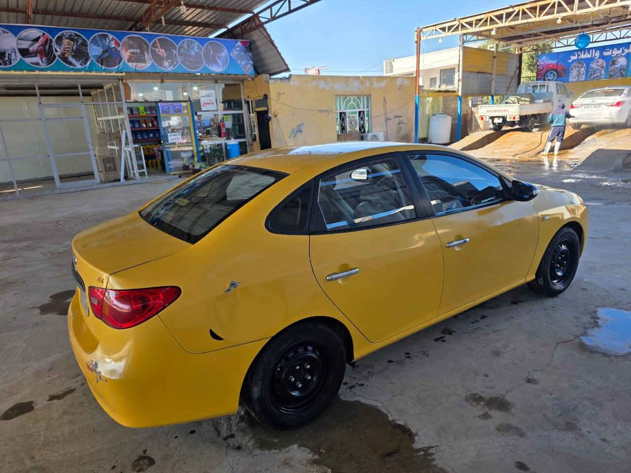 سلام عليكم سياره للبيع افانتي مديل 10 سياره جديد محرك كير تبريد كله جديد سياره ادوات مكان نجف الرقم ***********
