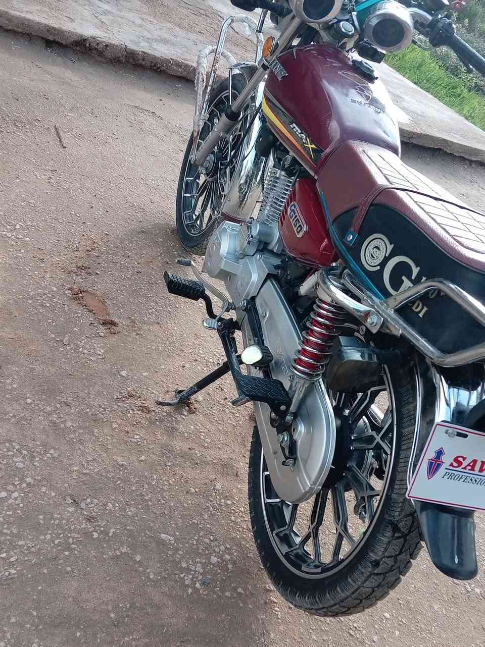 السلام عليكم 
دراجه ايراني للبيع موديل 2025
محرك 150cc
السعر 750
المكان الفلوجه ناحية الصقلاويع 
رقم الهاتف 
***********
