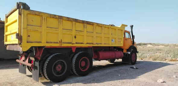 السلام عليكم للبيع اقجم موديل 1979 رقم نينوى نكليزي لل28 محرك 55 لا تبخير ولا تنقيص كير 111 جديد مكفول مجموعه نص جي اف قيطان 90 شاصي مكفول كفاله عامة من صبغ وكسر وفطر  تخم تاير بس زوج تعبان بدي تعبان بسمي تحويل ثاني يوم للاستفسار ***********   السعر 43 وبيها مجال مكاني بغداد المشاهدة
