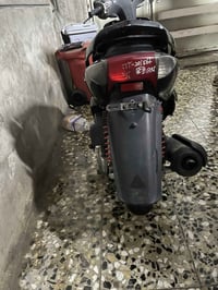 الدراجه للبيع مكينه مفتوحه مره وحده مسويه حادث قديم لداجه سكنس نثيه كو...