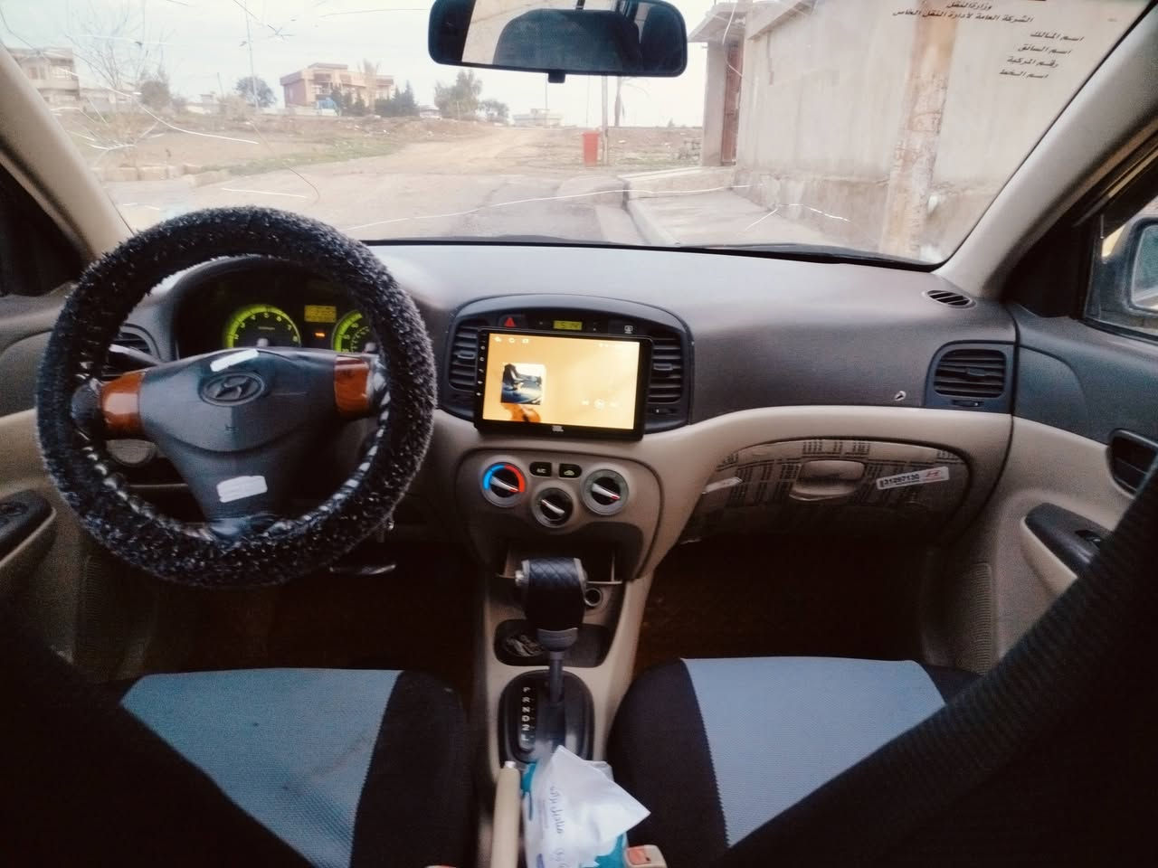 السلام عليكم للبيع سيارة اكسنت موديل٢٠٠٨طخه خفيفه جاملغ الامامي بدون دواخل وطخه خفيفة بالجاملغ الخلفي كير محرك شرط صاحبها الشرعي في حي العربي كير اوتو ماتيك جامعات كهرب شرط التحويل والوكالةالسعر ٧٧ وبيها مجال الاستفسار على الارقام ***********او***********
