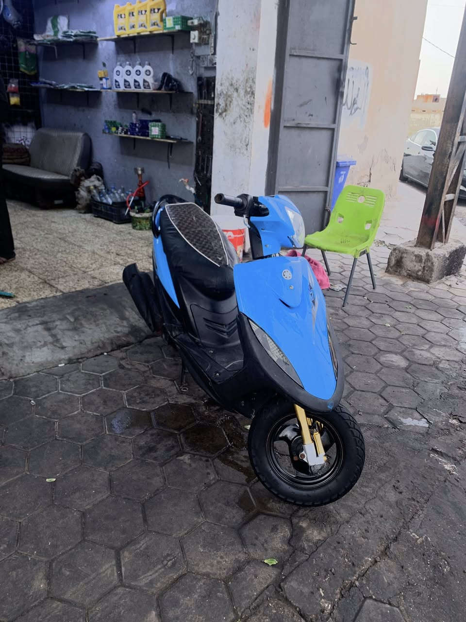 سلام عليكم ماكس عدله نضيفه كلشي شغال بيهه علا لبلاد دراجه شكله احلا من الصور تجي وتشوف النضافه كدام وجهك مفتوحه بوشه 49بلادي اول مره تنفتح فتحتهه اني بيدي السعر 650 وبيهه مجال حك الجيه واني خادم مكاني بصره تقاطع التجاري … ***********
