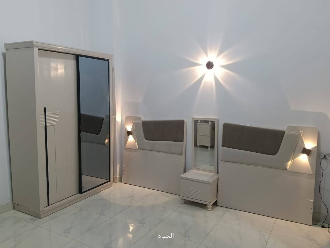 جاهزين ع التحميل فورررررررررى
أوضة نوم الشبابي او الاطفال الدمياطي 
خشب كبس محمل 
دهان دوكو تشطيب برونز رايق 
👈دولاب ١٥٠ سم عرض في طول ٢٢٠سم 
٢ درفة جرار علي عجل سوسته 
👈٢سرير ١٢٠ سم في طول ١٩٥ سم 
👈كمود ببرواز
التواصل خاص أو واتس 01021954558


**إذا كنت صاحب هذا الإعلان وتريد حذفه لأي سبب، رجاءا أرسل رسالة إلى الدعم الفني**