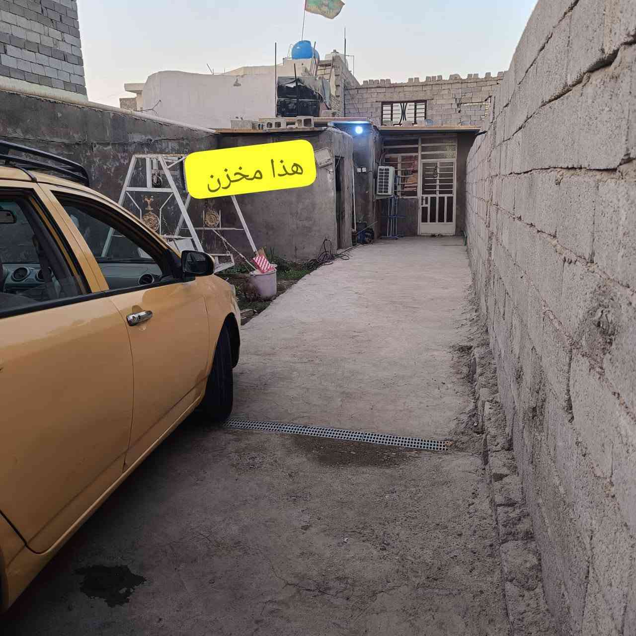 للبيع: (مشتمل ) ويرهم قطعة ارض في  الزعفرانية حي الوليد زراعي عقد 35، مساحته الارض (140م  نزال 28 واجهيه 6)، يحتوي على ( غرفه نوم 5×6،  استقبال +مطبخ مشترك 6×6، الحمام مشترك، ، السقف سندويش ...). البيت بحالة جيدة، ...)الخدمات كامله ماعدا التبليط .. للاتصال: (***********).السعر 48

