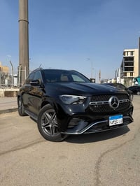 GLE450 AMG • ٢٠٢٥ • ١٥٠٠٠ كم