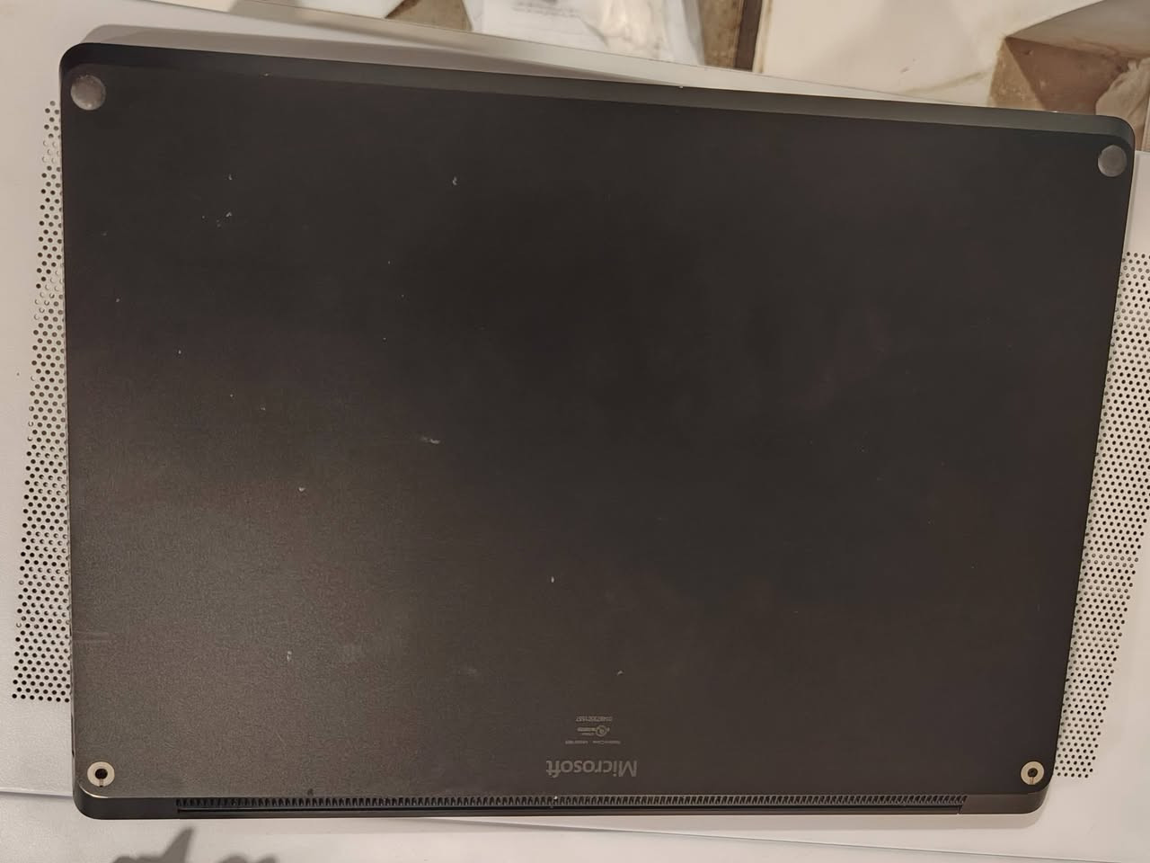 Surface laptop 3
شاشة لمس 10 اصابع 
نسخه business edition رجال الاعمال

شاشة 2K IPS QHD

Core i7 1065 G7 جيل  عاشر 

Ram 16GB 4333 MHz DDR4

HARD 256 SSD قابل للتطوير 

كرت شاشة انتل Iris plus  8GB  g7

بطارية يدوم لحد 6-8 ساعةt
سعر 480 عندي توصيل


**إذا كنت صاحب هذا الإعلان وتريد حذفه لأي سبب، رجاءا أرسل رسالة إلى الدعم الفني**