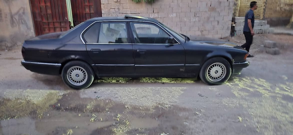 بيئم 735اصل91
رقم انبار تبريد ثلج 
سياره حلوه 
السعر35وبيه مجال
بيع مستعجل
***********
عنوان فلوجه
