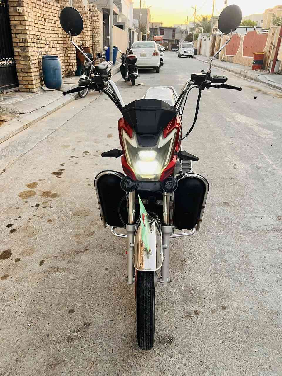 هارلي الماسه للبيع
نضافه فول 
بطاريات ع الفحص 
السعر 325 وبي مجال 
***********
وتساب 
‭٠٧٥١ ٣٩١ ٩٤٦١
