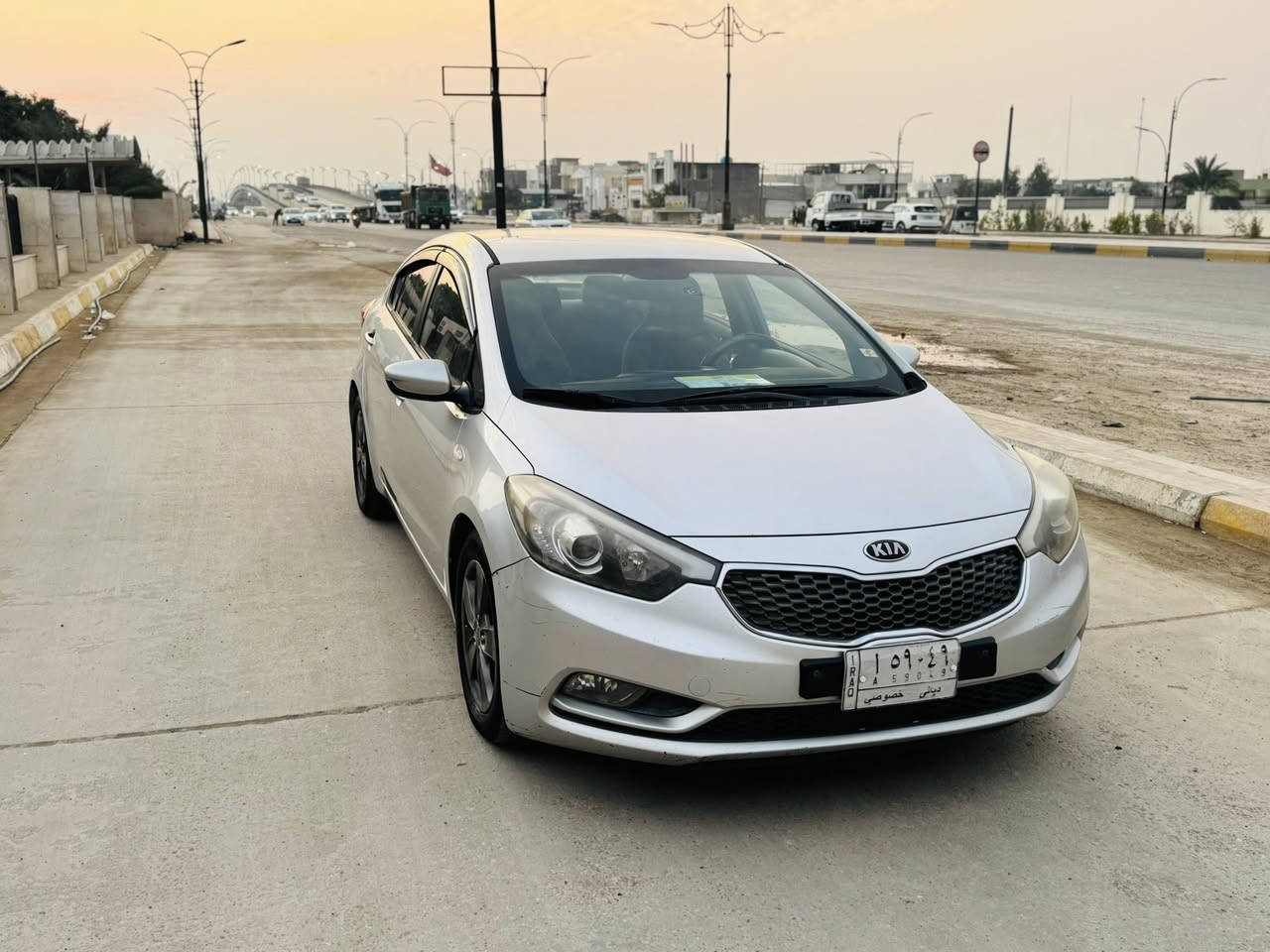 سيراتو موديل2013 خليجي بس قبق جنطه صبغ بدون دواخل مكفوله من كلشي مكينه ١٦٠٠ السعر١٠٨ مكان بعقوبه تقاطع القدس تصال ***********
