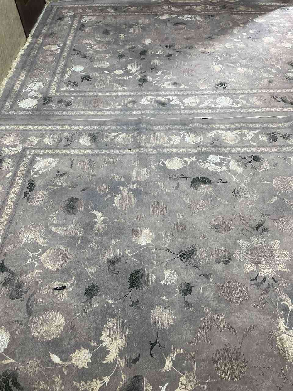 ئەم فەرشە هاوینە بۆفرۆشتن 3 ڕۆژە داخراوە   دوو نیو بە جوار دوودانەیە دانەی 100 هەزار  ***********
