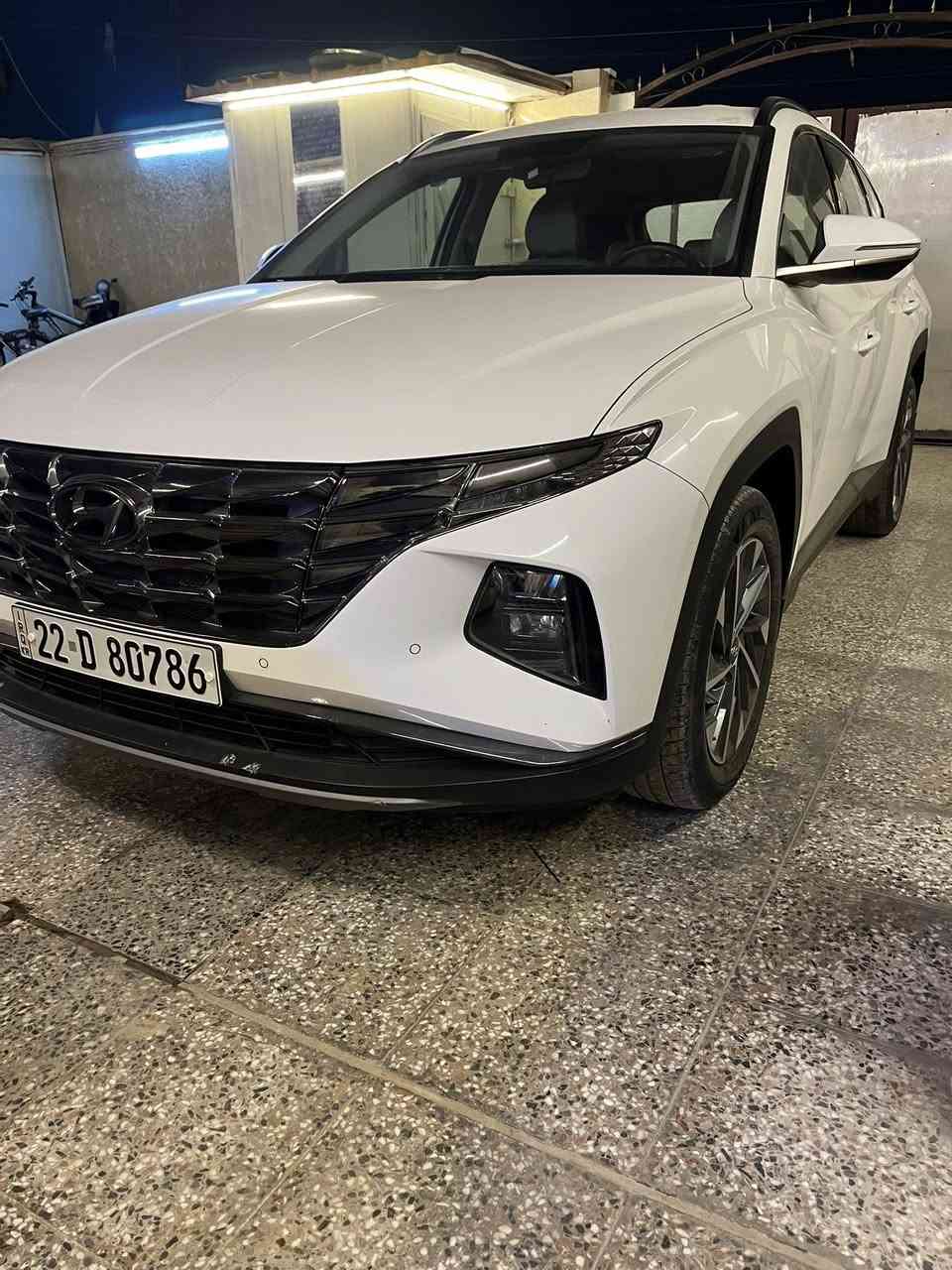 توسان 23 خليجي  مكفولة من الصبغ والتبديل رقم انگليزي السعر 21الف  وبيها مجال  سيارة جديدة  

‭0773 419 7960‬
