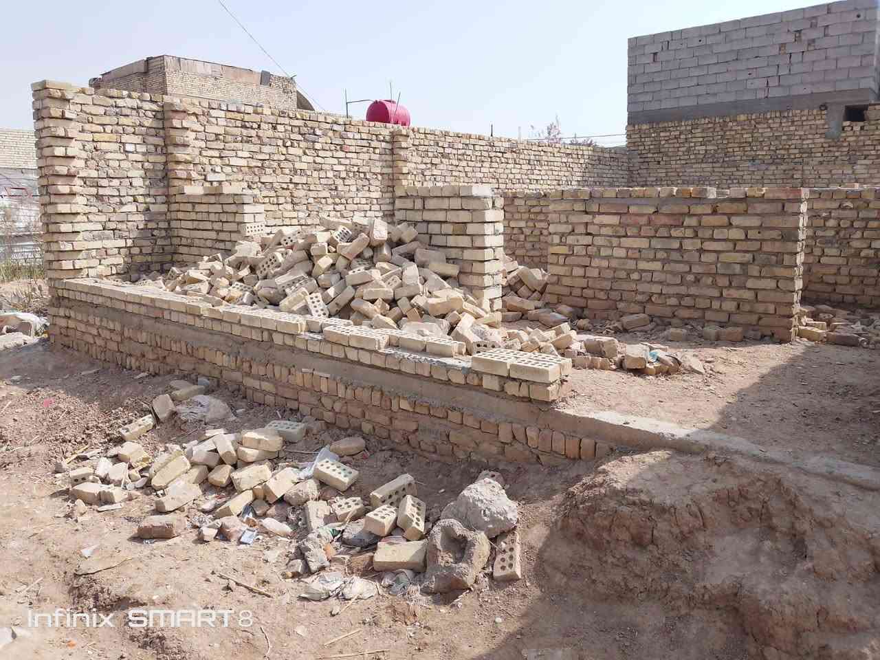 السلام عليكم 
هيكل للبيع 
مساحه 97.5
واجه 7.5 نزال 13
موقع القطعه: حي أور سبع اقصور شارع المشروع  بعد المستوصف بجم فرع
السعر: 40مليون بيه مجال 
الرقم: ***********
