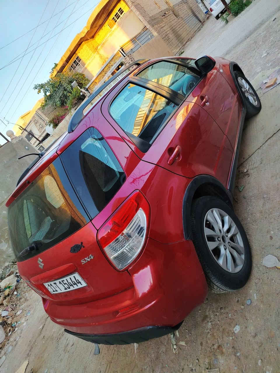 ‏سوزوكي SX4 موديل 2014 ياباني 🇯🇵اصلي
( خليجي )‏ لون احمر🍅 .. رقم بغداد دولي مميز
‏محرك 2000 اقتصادي جدا و دبل كير اوتوماتيك عادي 
تبريد تدفئه جيد .شفتات بالستيرن ، تحكم ستيرن..ABS ..لايت عدسه زنون💡 ..تخم تاير
ويل كب بلادي.. داخل سياره جديد 💯
‏صبغ رش فقط سبب الشخوط 3 قطع فقط عندي سونار
بلكات نوزلات فيت بم مجاول جويتر كله جديد 
دهن الماني اصلي شرط بانزين محسن شرط 💯
بغداد علي الصالح مقابيل مرور الطوبجي
***********...***********
السعر 70 بيها مجال بسيط جدا
