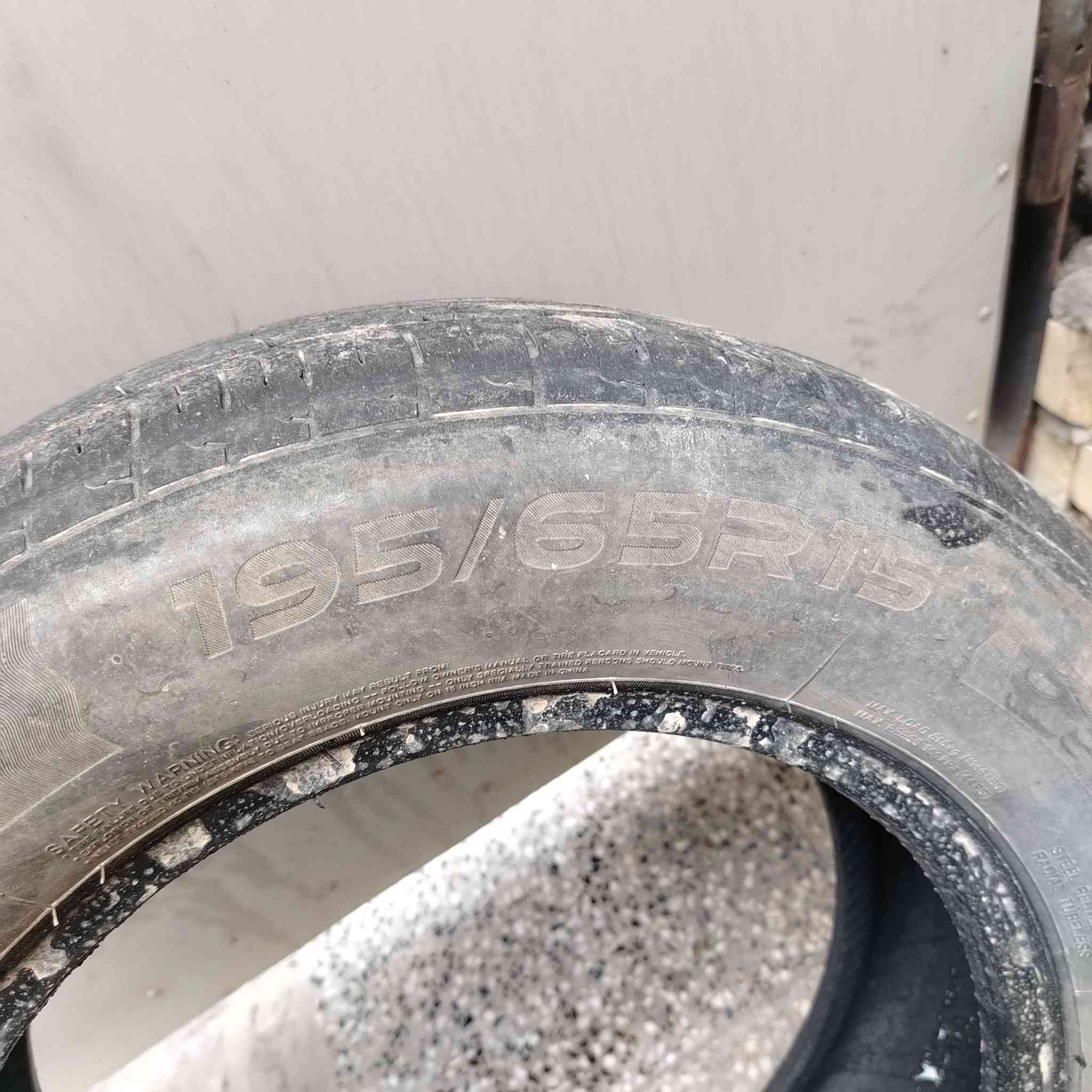 تك تاير نحله للبيع السعر ١٥ الف قفل مكان بغداد الغزاليه ***********
