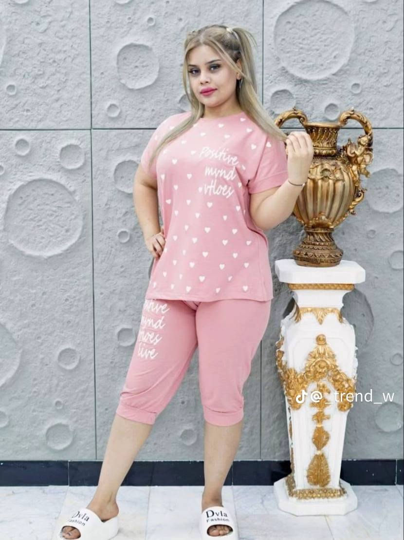 برمودات نسائي متوفره بمحلنا ألبسه ابو محمد الدوسري بحي الخضراء مقابل جسر الشهيد ابو بكر السامرائي للحجز ***********
