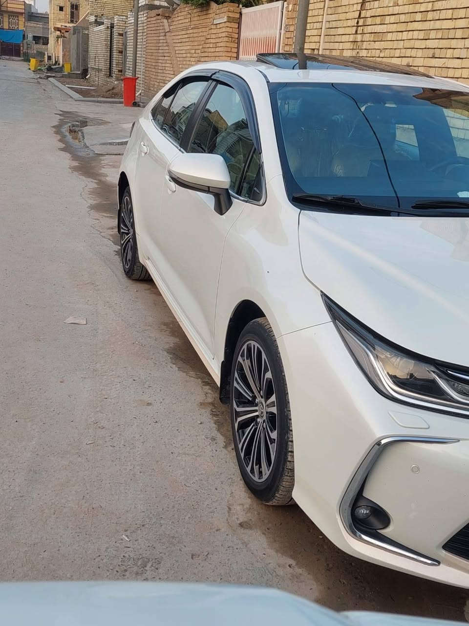 سلام عليكم كورلا موديل 2020 فول مواصفات شركةSAS تبريد قطعتين تحكمات جهتين محرك 1800 سنوية وهزة جديدة تحويل مباشر سونار مرفق مع الصور السعر 170 وبيه مجال قليل للاستفسار الاتصال علئ الرقم:***********(مكلف بلنشر) المكان فلوجة
