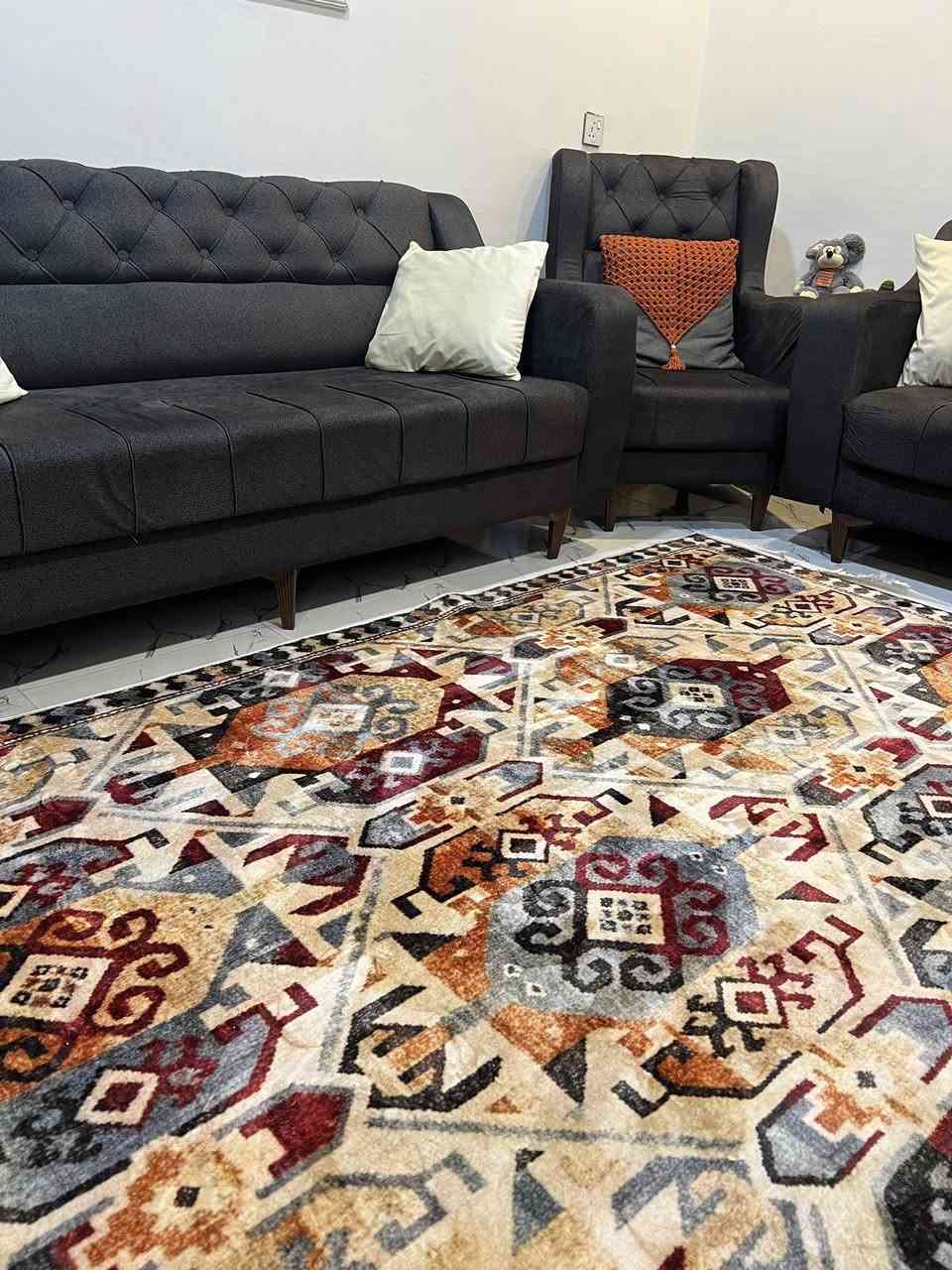 تخم 10 مقاعد مع برده وموكيت استعمال قليل مابيهن اي ضرر السعر ٦٥٠


**إذا كنت صاحب هذا الإعلان وتريد حذفه لأي سبب، رجاءا أرسل رسالة إلى الدعم الفني**