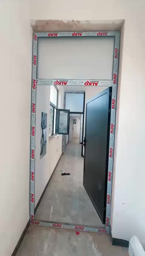 شقة أجار طلاب تتكون من غرفه وصاله ومطبخ خلف جامعة الفارابي للتواصل ***********
