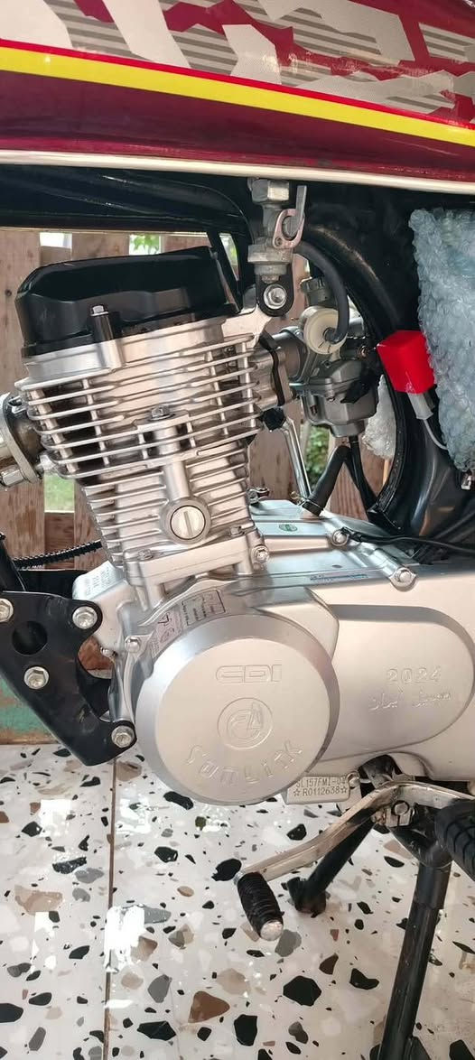 سلام عليكم اخواني ماتور للبيع سونيك موديل ٢٠٢٤ اربع كير مكينة كبس و كهربايات كل شغال و كل بيلادي سعره ٦٢٥ بمجال قليل  اذا تريد ارسلني عخاص رقم
***********
