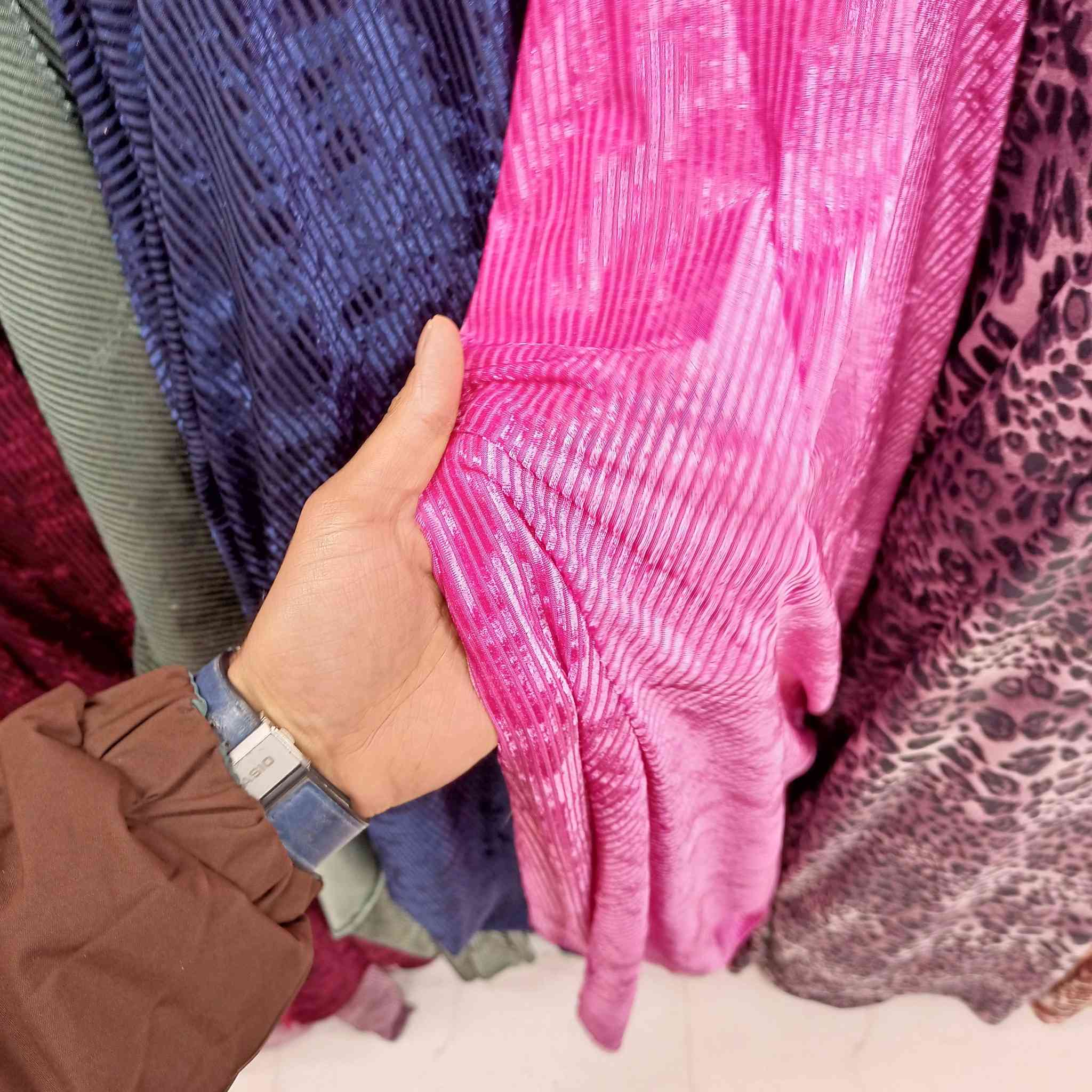 #برنوت #مقلم #الوان #سعر #القطعه 5000 #بلاش #متوفر #الفرع #الثاني #دغاره #مقابل #ازياء #علي #سلمان #كميه #قليل #باقي 
للحجز واتساب ***********
