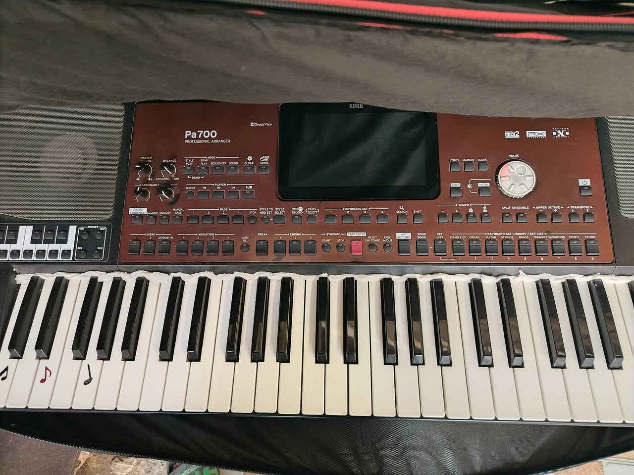 كورج 700 ابو فيش صفره نضيف كلش مفتوح تنضيف فقط مع برنامج فول  سعره 8 ورقات للتصال ***********
