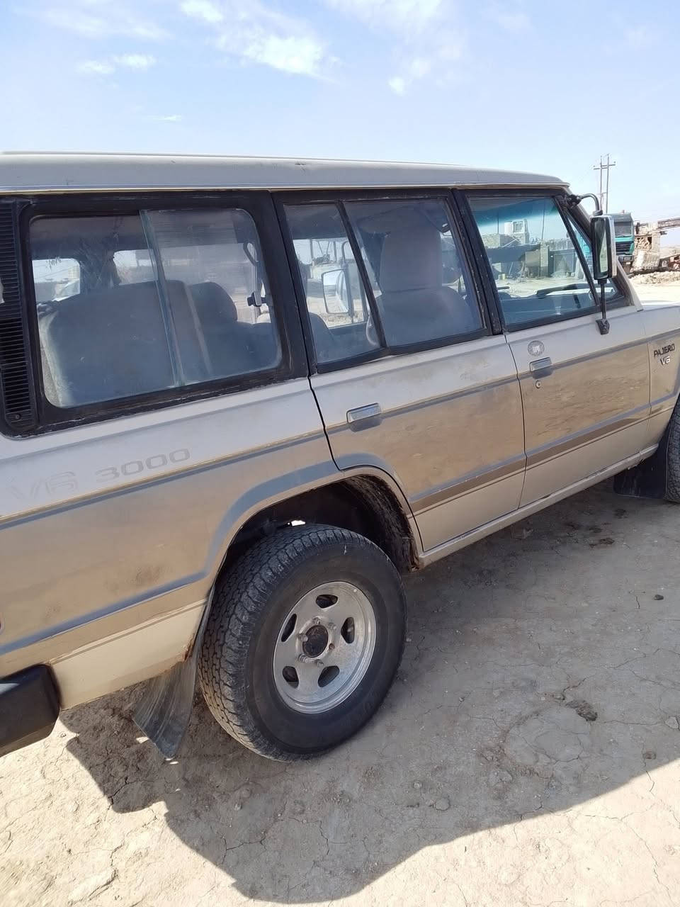 باجيرو موديل 1990سياره نضيفه كشره مكفول  حداديه 70%رقم قادسيه بسمي تحويل مباشر  تخم تايرات فقط محركه بي خيط بخار  مكان السماوه سعر 39
***********
